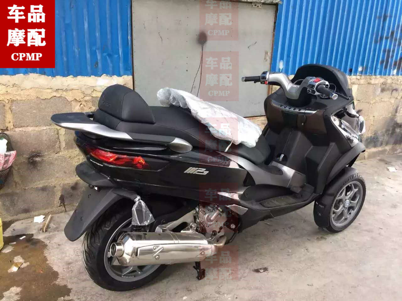 意大利 比亚乔 MP3 后刹车盘 刹车泵 卡钳 牙包 传动轴排气后平叉