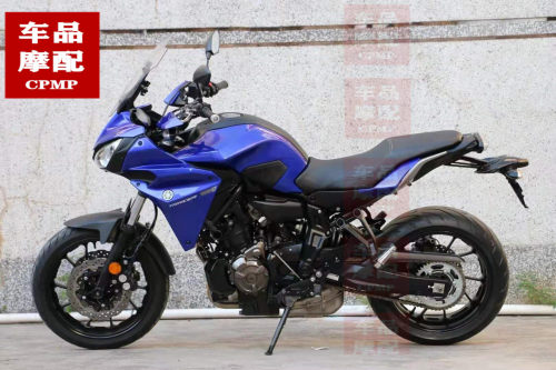 适用于雅马哈 MT-07 FZ-07 MT-09   后转向灯 后尾底板 电池底板