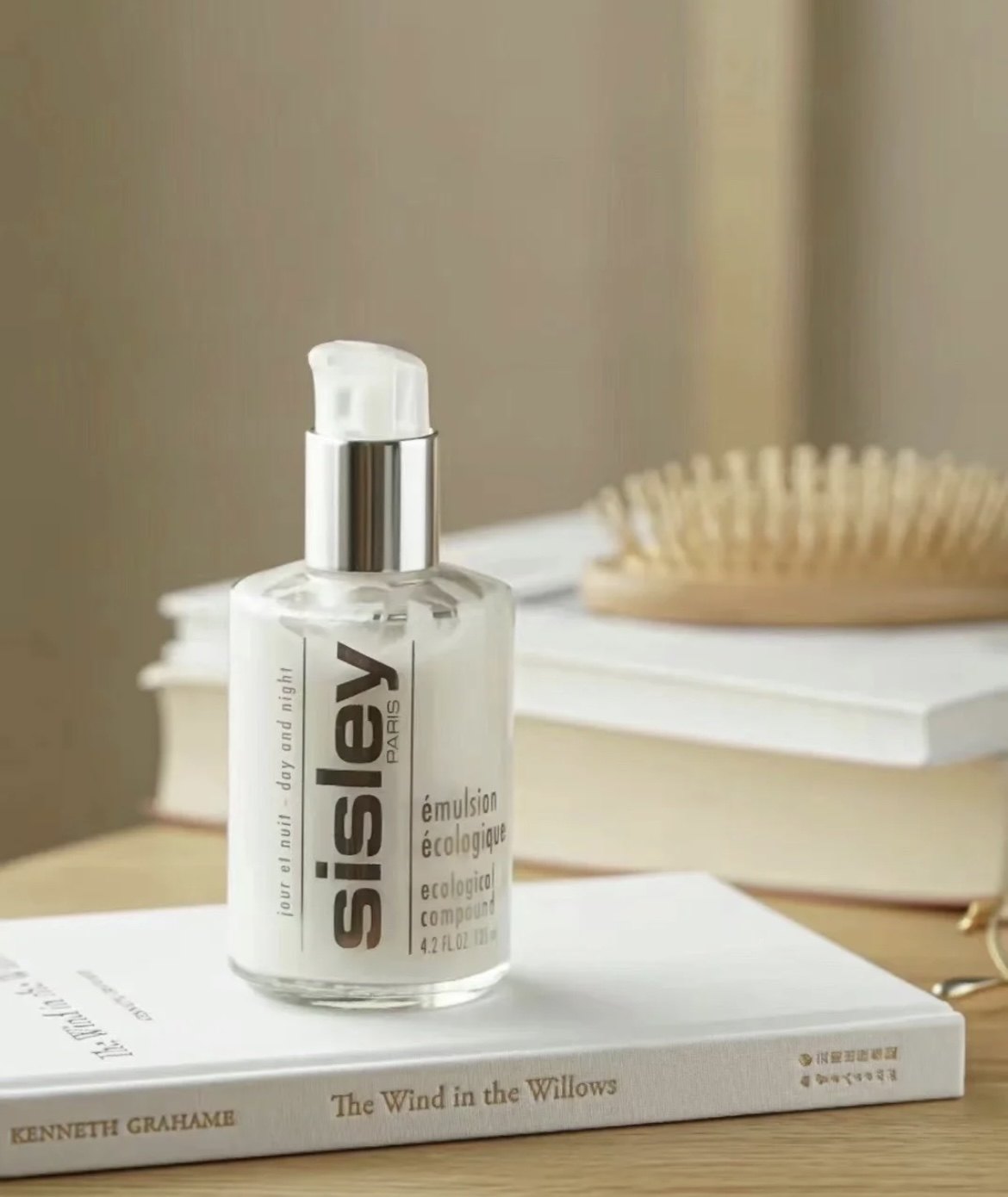 sisley希思黎全能乳液125ml紧致亢皱多效修复保湿滋养维稳补水