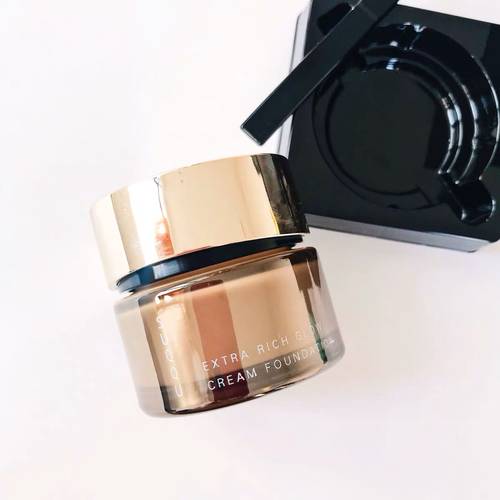 日本本土Suqqu奶油粉霜粉底霜记忆塑形30g保湿遮瑕pf15