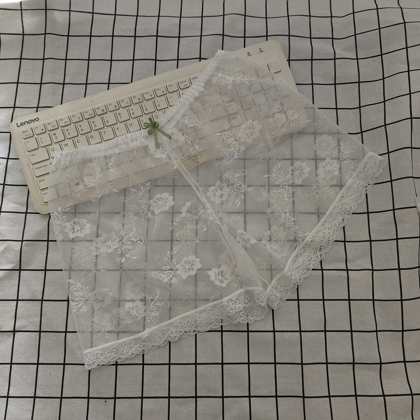 透明内裤女全透明平角蕾丝网纱火辣诱惑绣花薄纱性感新款速干