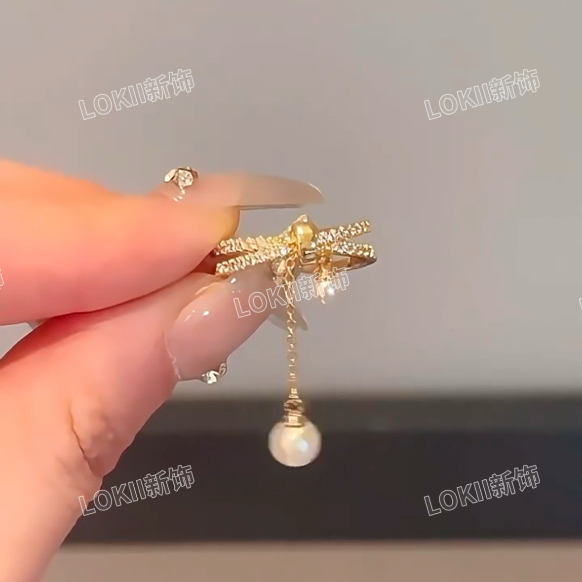 真金电镀锆石交错双层开口戒指高级感珍珠流苏百搭食指戒新款
