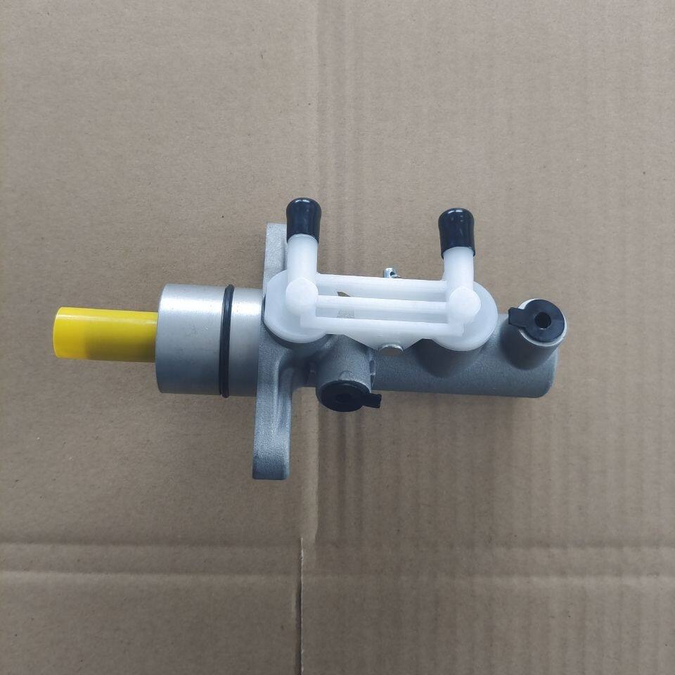 东风小康刹车总泵K01K02K07K17刹车总泵刹车泵制动泵主缸刹车油泵