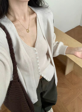 韩系温柔风针织开衫外套女新款初秋设计感小众宽松显瘦上衣两件套