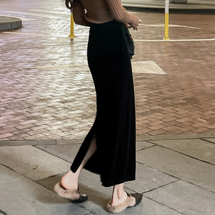 金丝绒半身裙女秋冬加绒加厚长裙2025流行丝绒半裙高腰显瘦一步裙