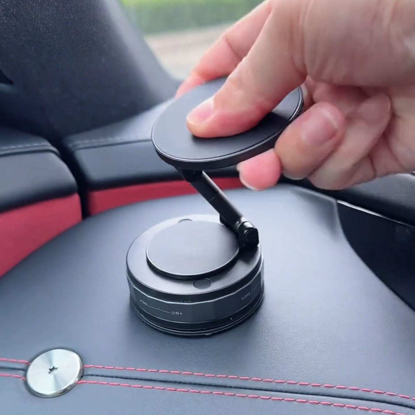 车载手机支架万能通用型可折叠