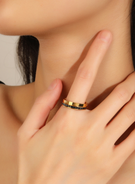 2025小众设计感金属戒指女气质百搭时尚指环女款男款通用戒圈