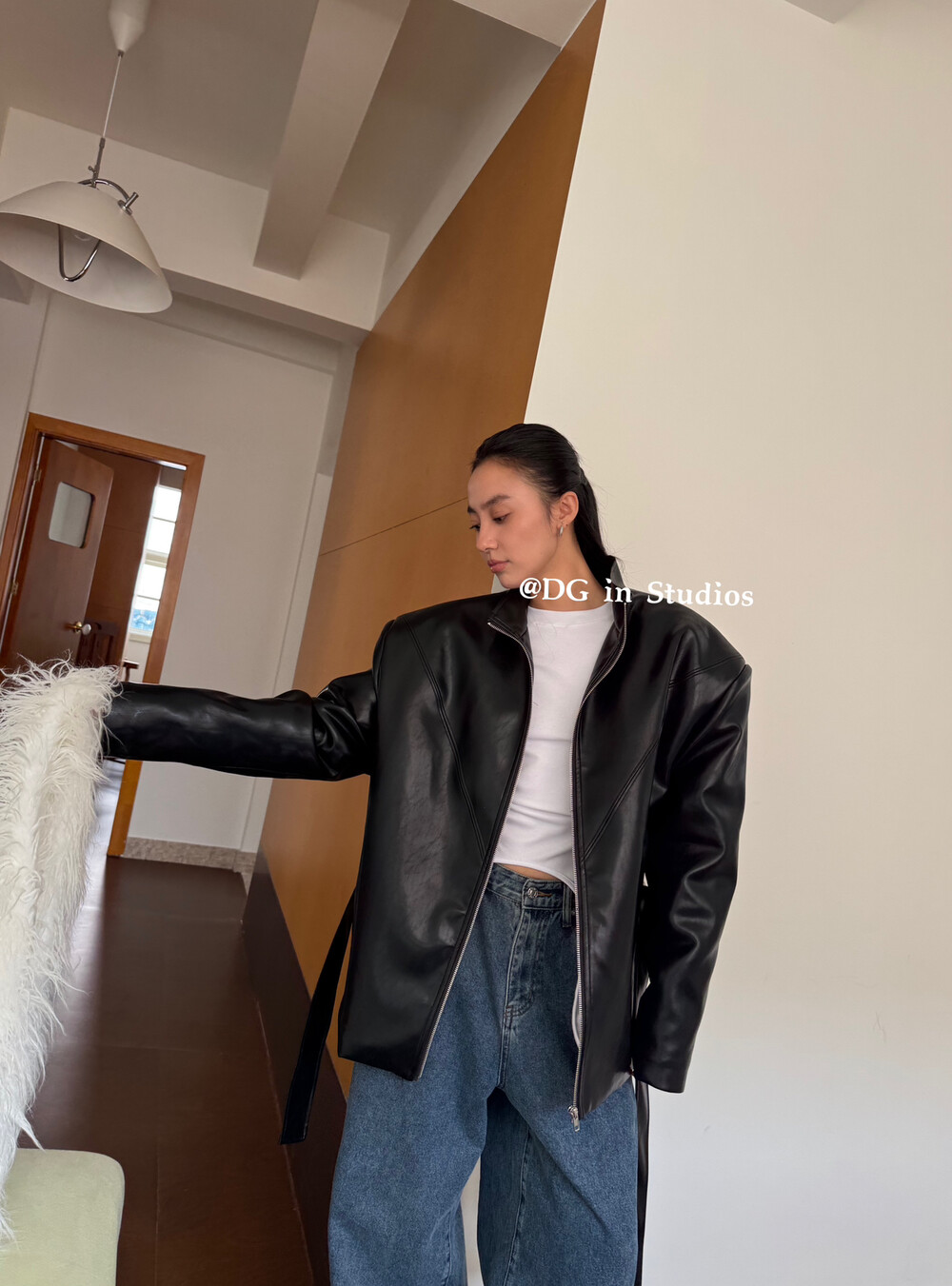 高级感立领加棉皮衣腰带外套女