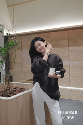 圆领纯色宽松长袖卫衣上衣女