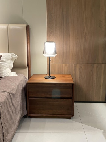 赖氏良设床头柜北美黑胡桃家具实木