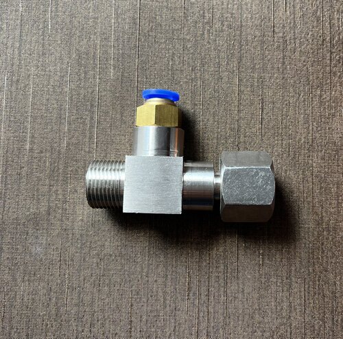 pu管快插内外丝三通接头 内螺纹外螺纹M20X1.5 中间气管快插接口