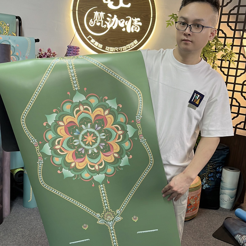 高品质天然橡胶高估pu专业瑜伽减震防滑家用瑜伽健身地垫加厚新款