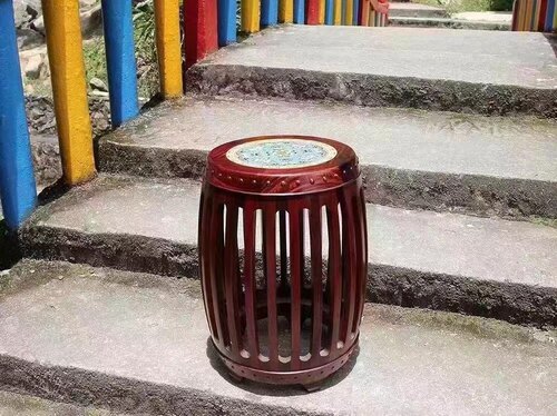 小叶紫檀高油密老料制面镶珐琅彩宫延鼓凳面板雕刻西番莲纹圆鼓凳