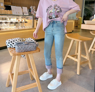 兔美善韩国代购女装 夏新 个性翻边撞色做旧软弹直筒8分牛仔裤