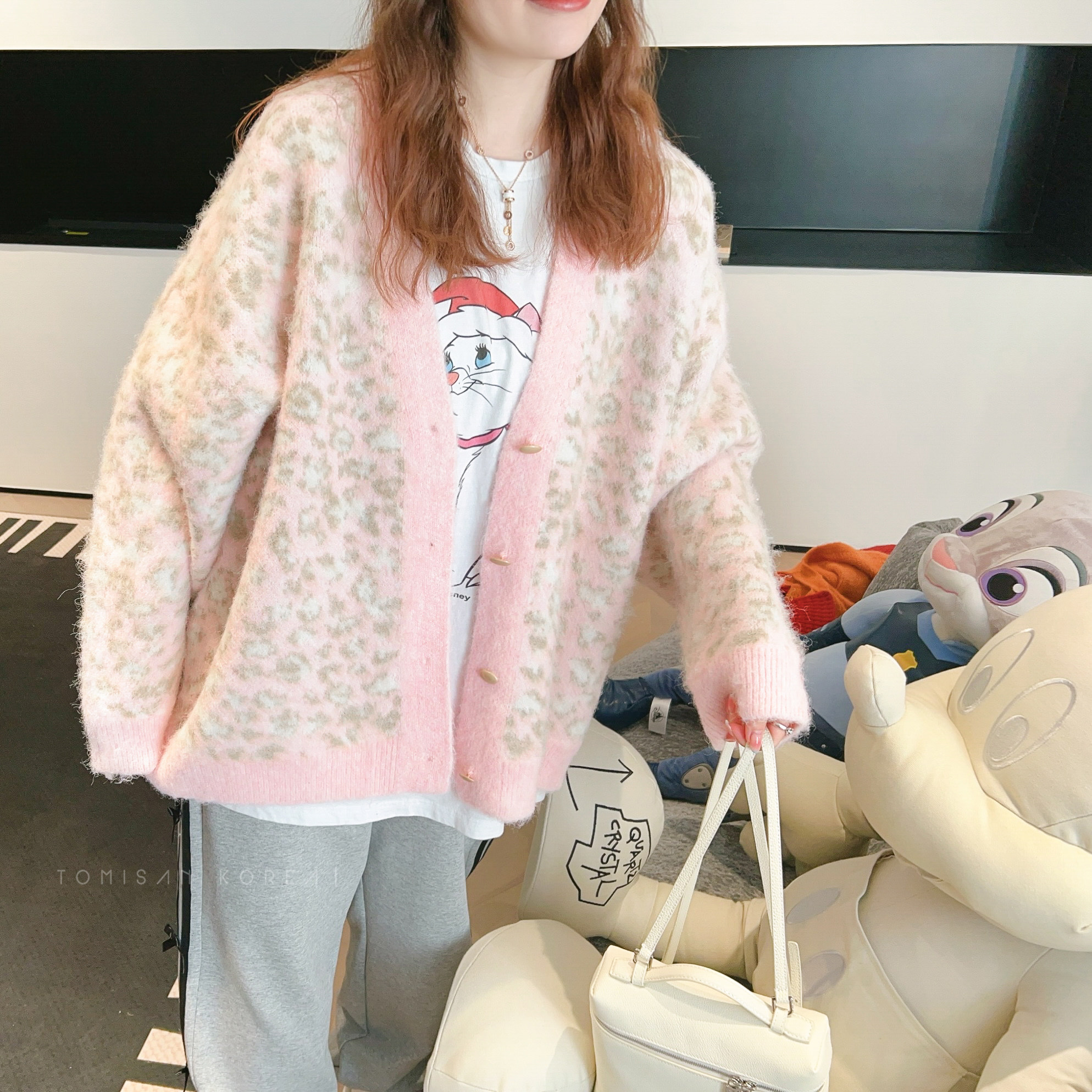兔美善韩国代购女装 冬新 软糯粉豹纹宽松V领针织开衫毛衣外套