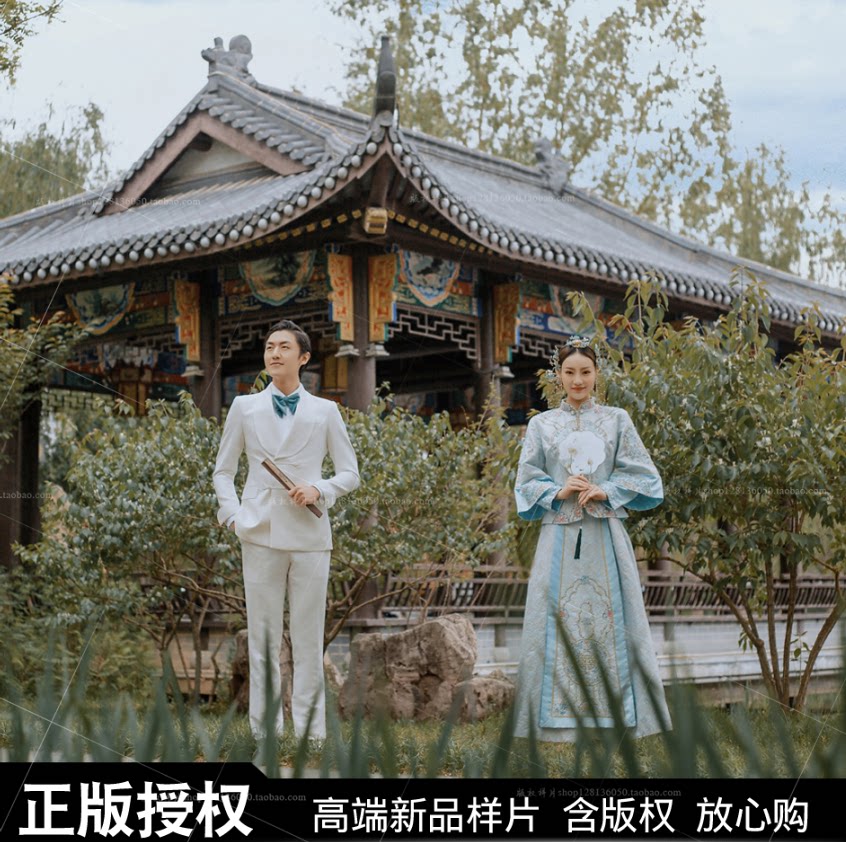 新款秀禾婚纱照样片 影楼高端摄影情侣中式公园外景园林新客样片