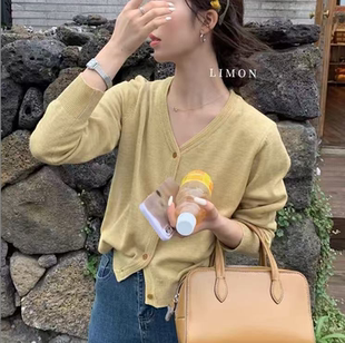 超细绵羊毛 宽松薄款 春季 新款 V领 穿搭气质洋气减龄针织开衫