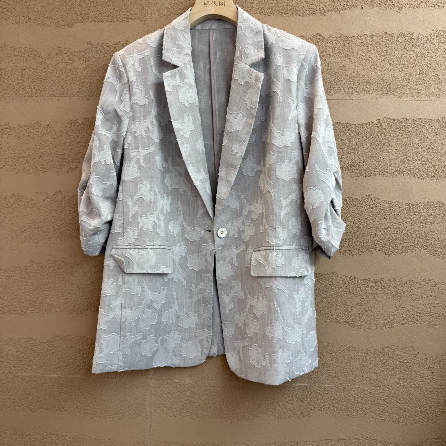 时尚水墨风提花短袖西装女2026春款一粒扣垫肩显瘦百搭减龄小西服