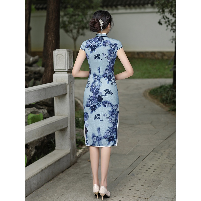 厂家直销新款中国风女装真丝旗袍