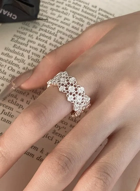 S925纯银不规则镂空镶钻戒指女轻奢气质通勤小众百搭ins蕾丝指环