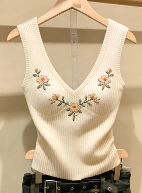 十三行一线大牌！带胸垫~花朵刺绣打底背心女外穿修身无袖上衣潮