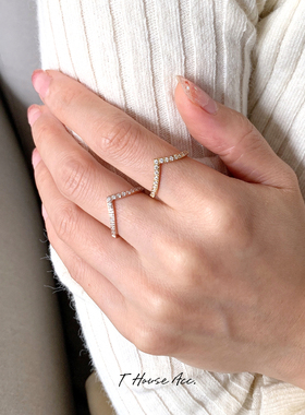 韩国少女简约V型镶排钻戒指ins小众高级感微镶细钻精致食指环戒子