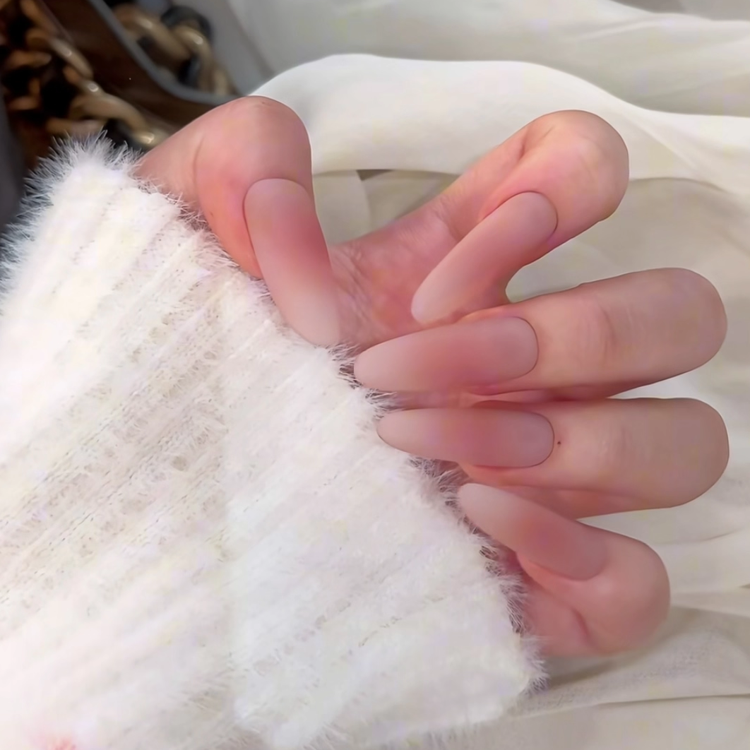 裸色腮红渐变雾面磨砂手工穿戴甲中长款气质百搭显白美甲穿戴片