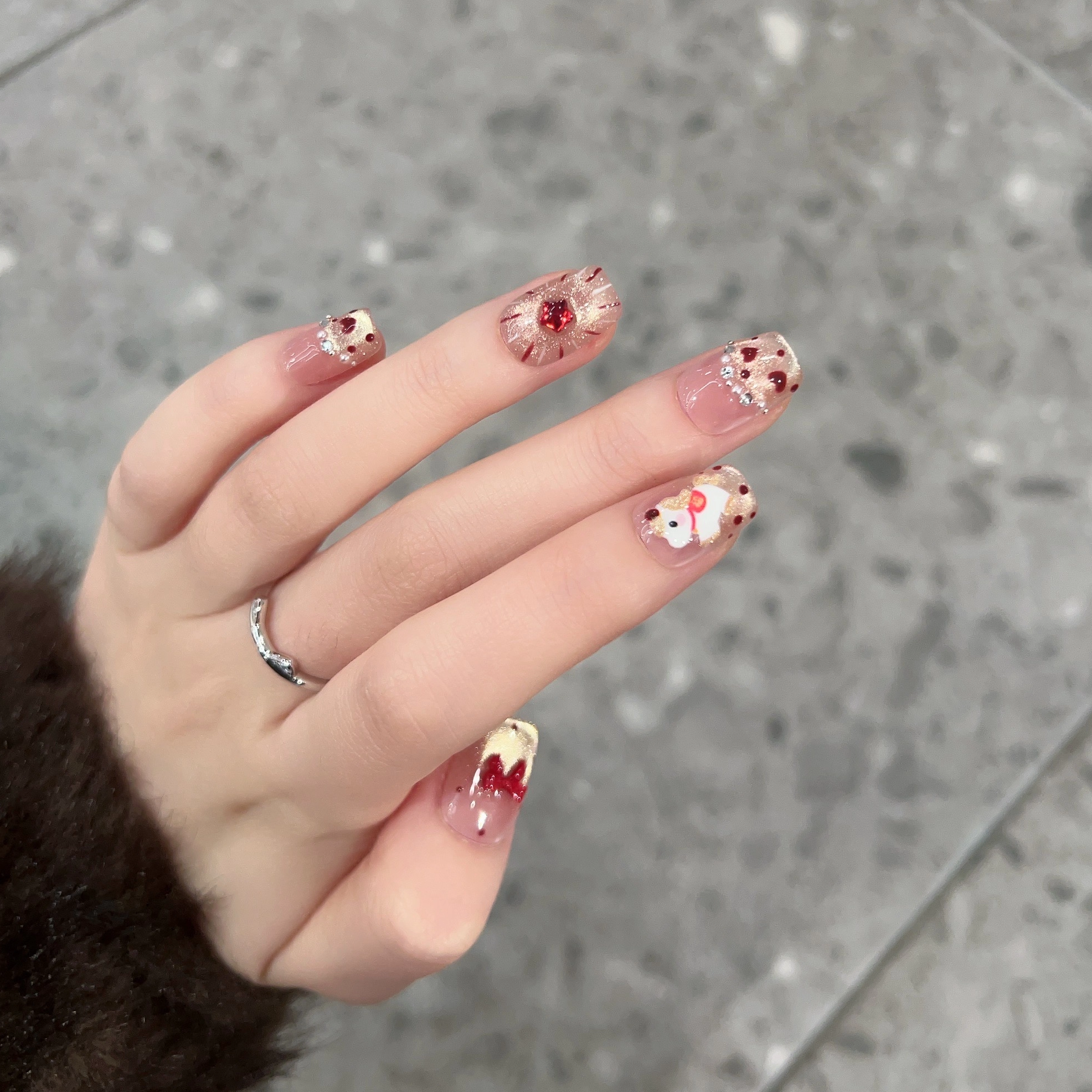 萌马当先美甲穿戴甲2025新款高级感可爱红色波点蝴蝶结指甲贴片,彩妆/香水/美妆工具,穿戴甲/甲片,淘宝优惠券,粉丝福利购,淘宝优惠卷