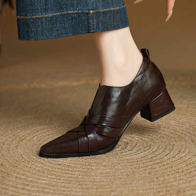 软羊皮头头深口粗跟单鞋