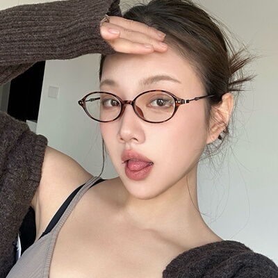 复古豹纹色小框椭圆书呆子眼镜女