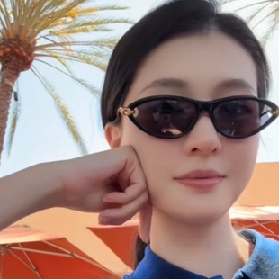 欧美辣妹风乔欣同款猫眼黑色墨镜女金属腿高级感方圆脸显瘦太阳镜