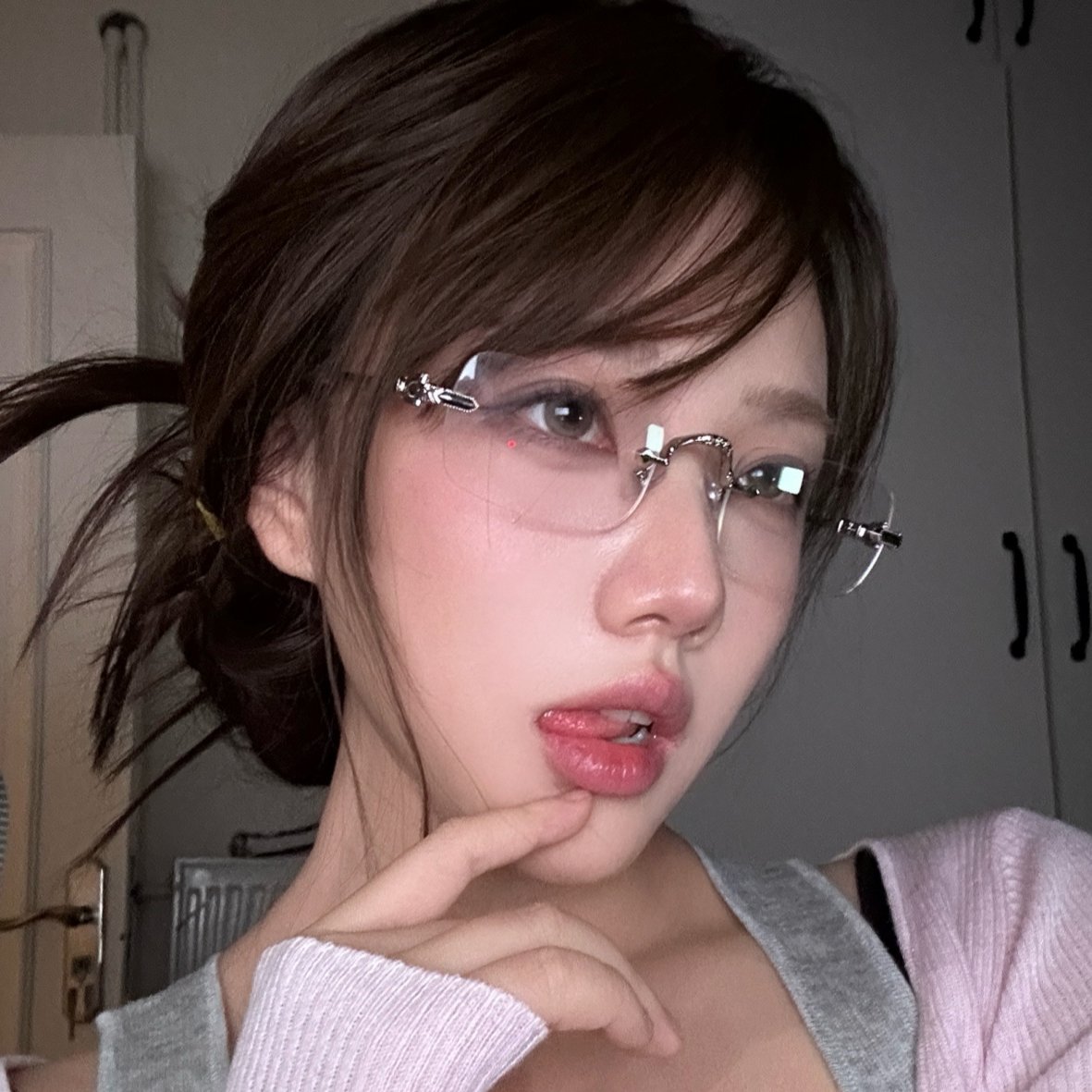 金属无边框素颜高智感配近视度数眼镜女圆脸显瘦日系韩女御姐拍照,ZIPPO/瑞士军刀/眼镜,定制成品光学镜,淘宝优惠券,粉丝福利购,淘宝优惠卷