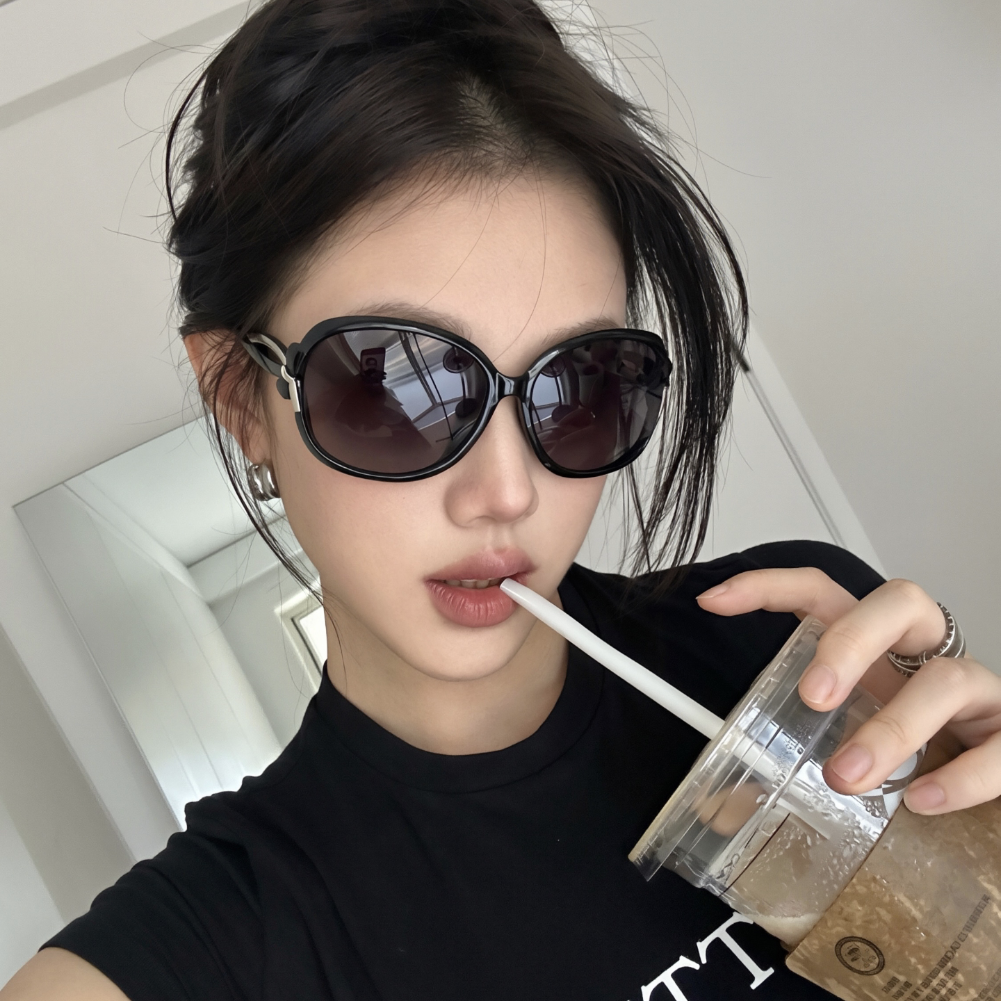 复古千禧辣妹风大框黑色圆形渐变灰墨镜韩女方脸显瘦防晒太阳眼镜