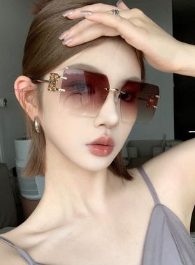 2026方形无框渐变茶色防UVB墨镜