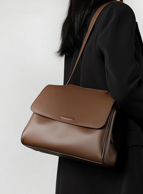 真皮包包女2025新款高级感小众托特包大容量斜挎包女通勤手提包