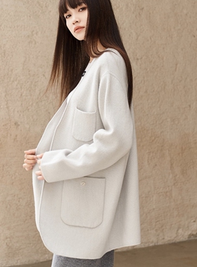 CHESTER CHARLES 2023冬女款利落有型双面呢效果针织开衫香港代购