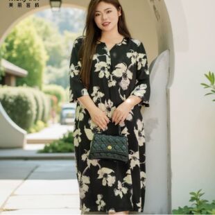 连衣裙 200斤加肥加大气质V领胖mm夏季 原创高端大码 女装