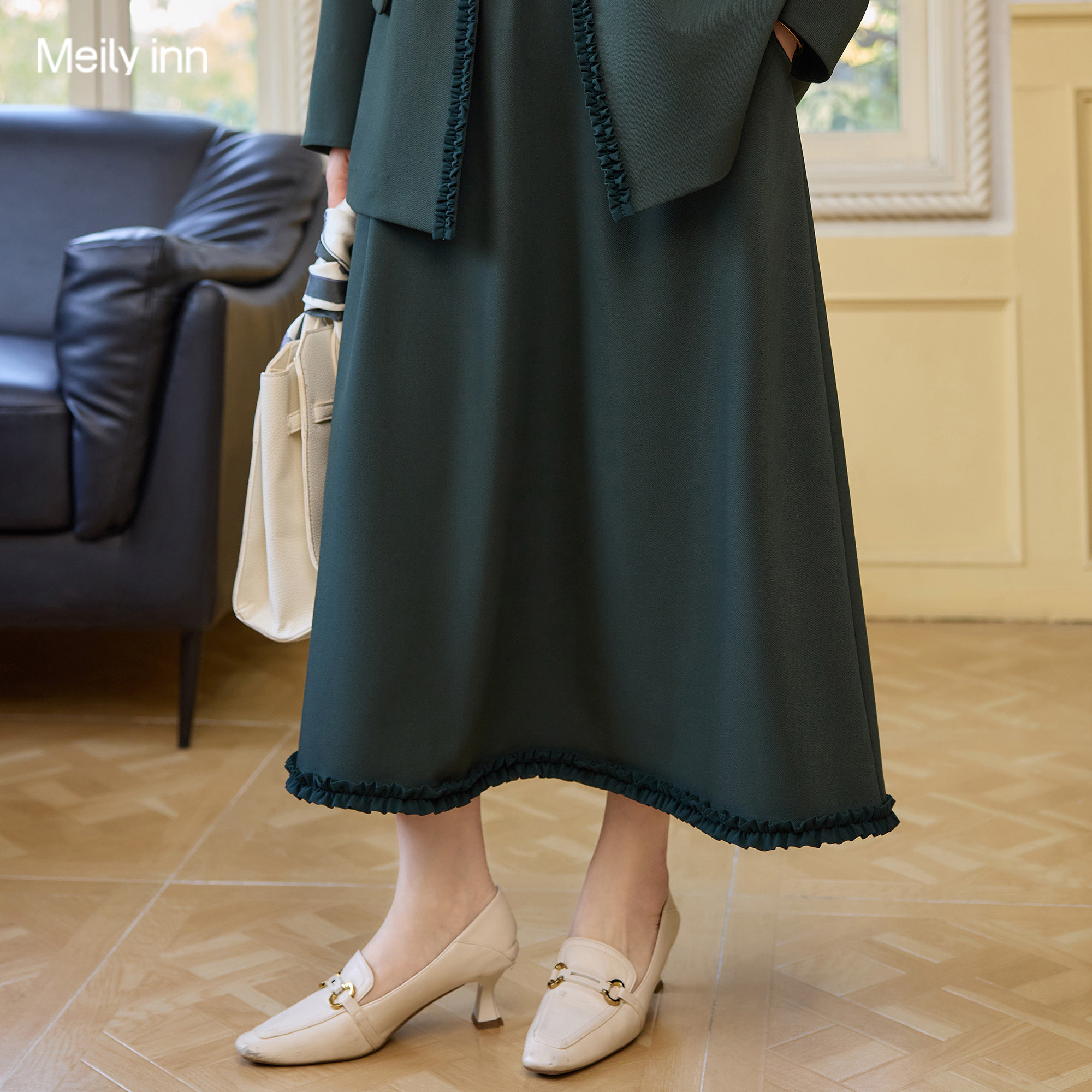 美丽客栈高端大码半身裙女2026春新款胖mm200斤显瘦羊毛醋酸A字裙