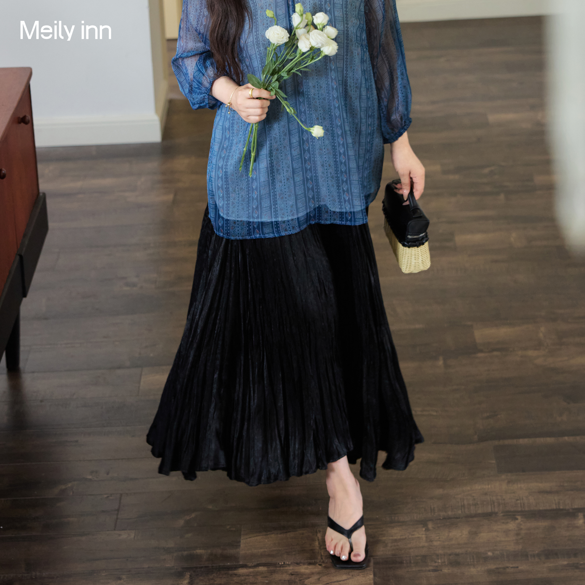 美丽客栈大码女装胖mm200斤加肥加大黑色a字百褶半身裙2026新款夏