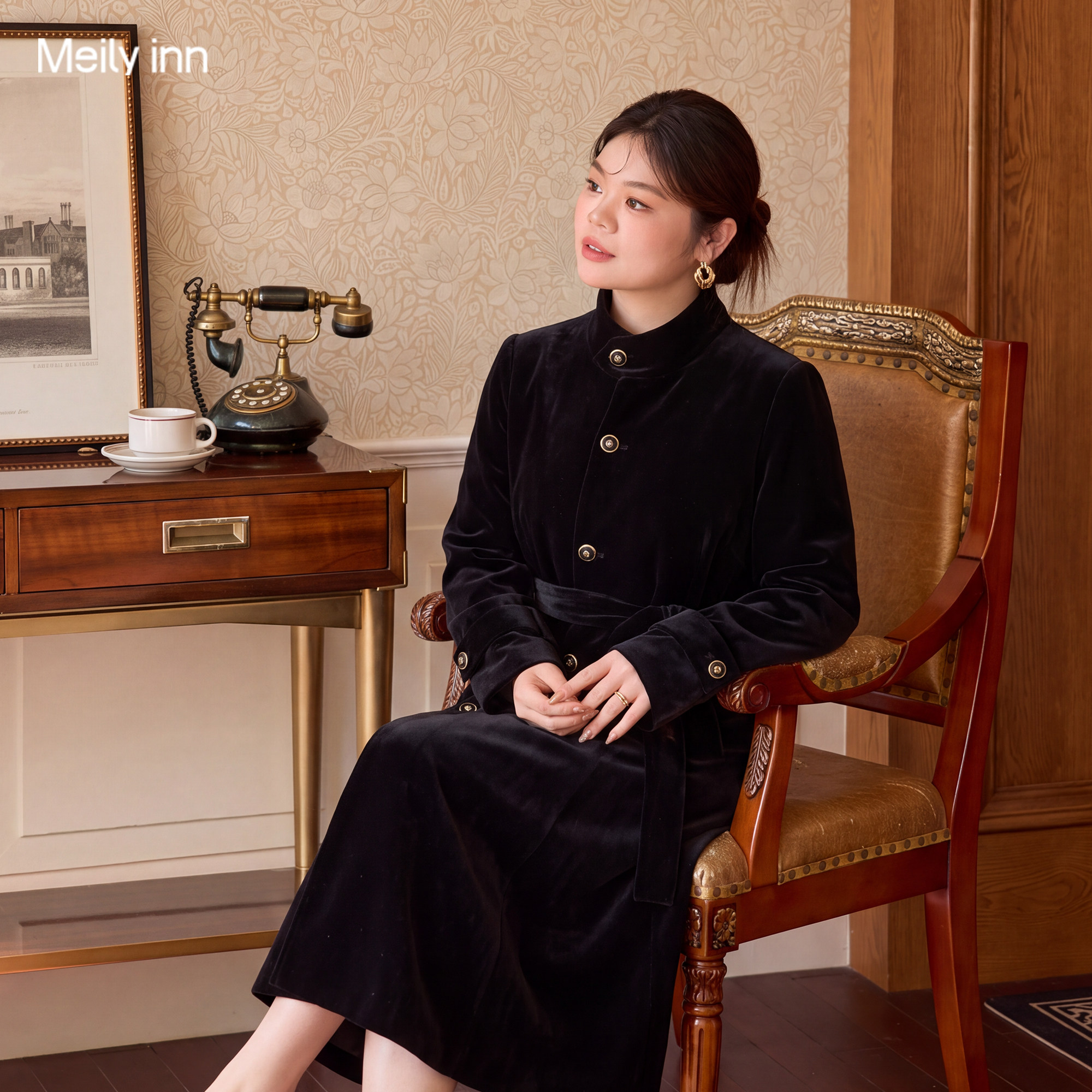 美丽客栈大码女装风衣胖mm丝绒高级感外套巨好看穿搭加肥加大款