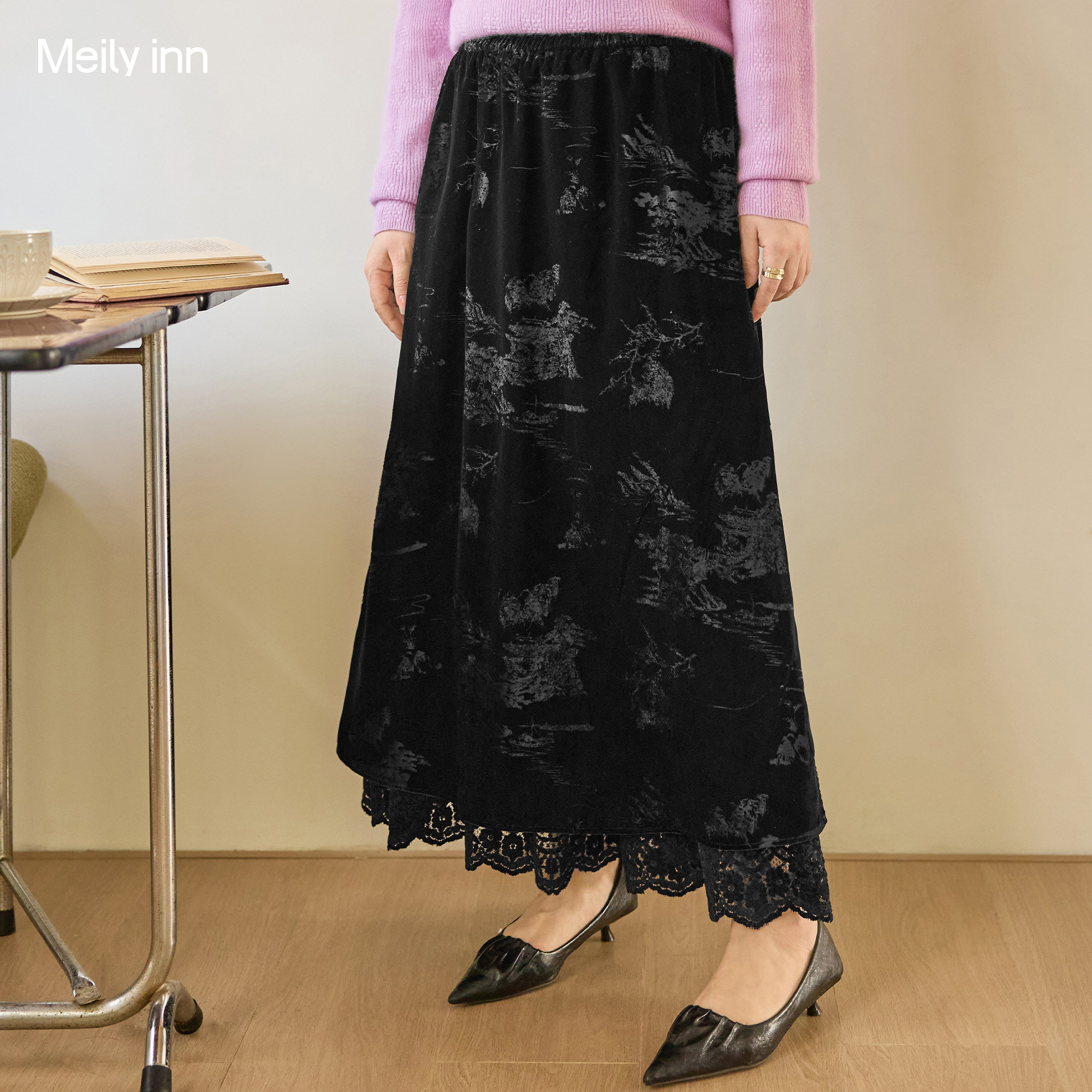 美丽客栈立体丝绒压花蕾丝半身裙