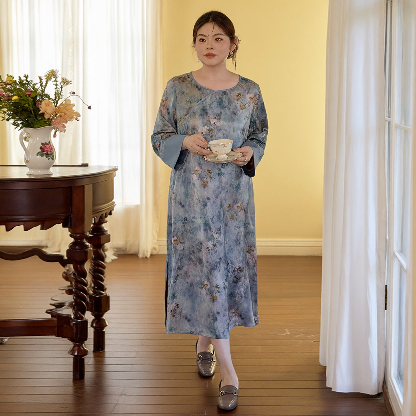 美丽客栈大码女装新中式国风改良旗袍裙春季新款中长款提花连衣裙