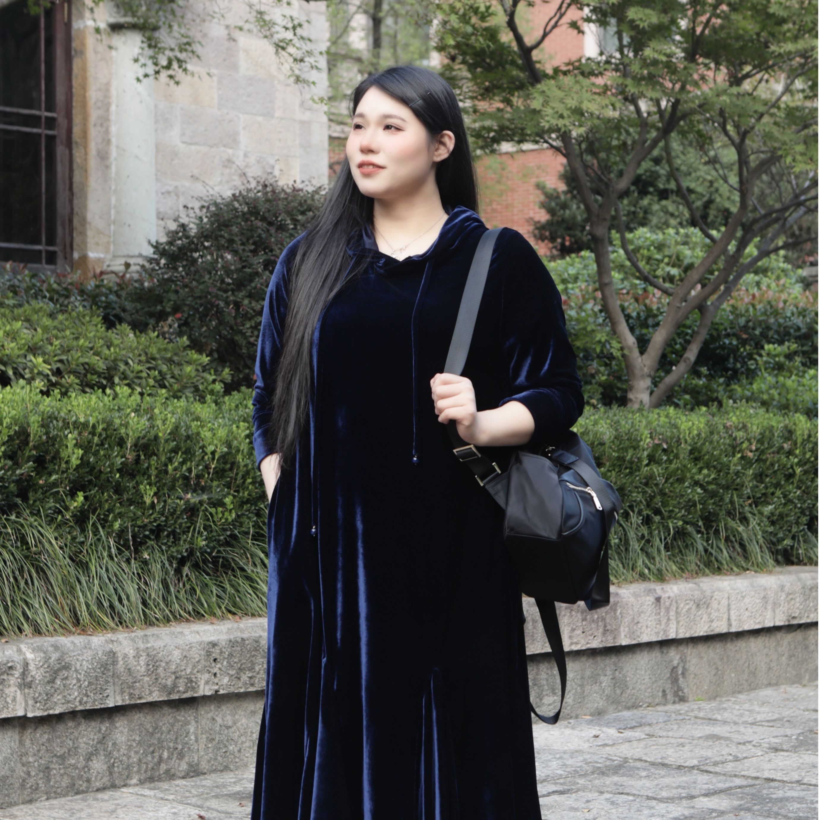 【丝绒蓝宝石 鱼尾连衣裙】美丽客栈重工法式高级感丝绒长裙