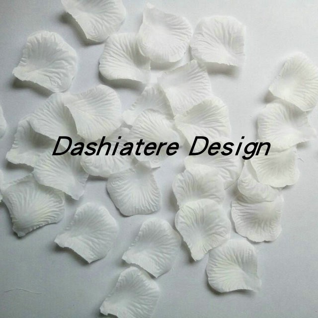 白色花瓣Dashiatere装饰道具