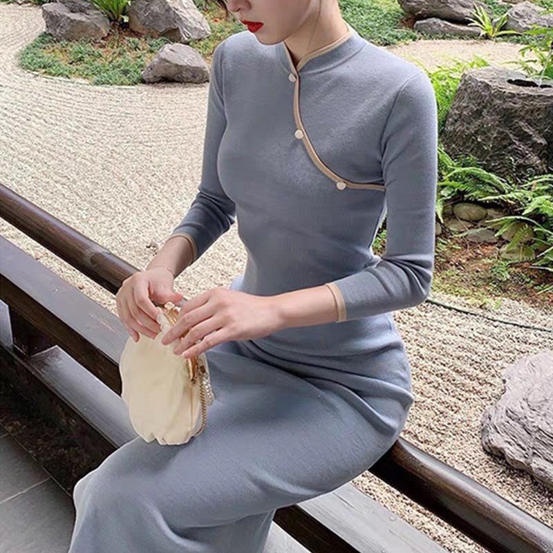 秋季新中式国风改良旗袍高端订婚礼服高级感小香风蓝色针织连衣裙