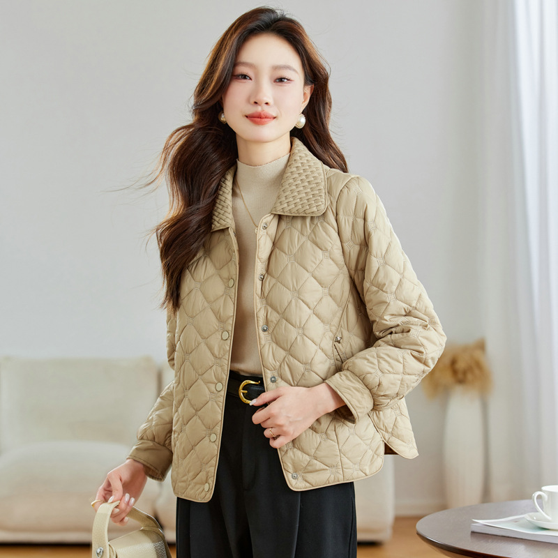 女式棉衣秋冬季新款女翻领菱格小个子短款轻薄棉服时尚外套 W5553
