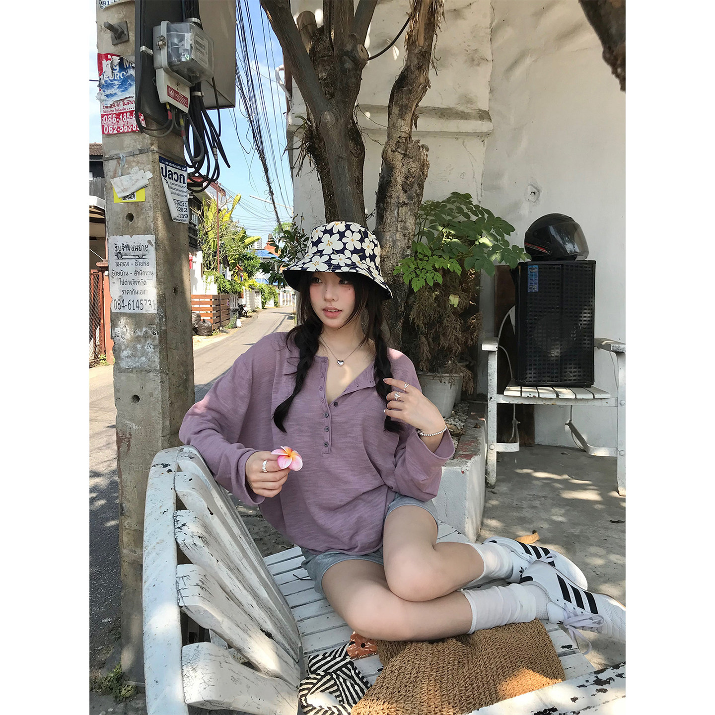 荒荒家半扣针织上衣2026春夏新款小心机微透设计慵懒套头罩衫女