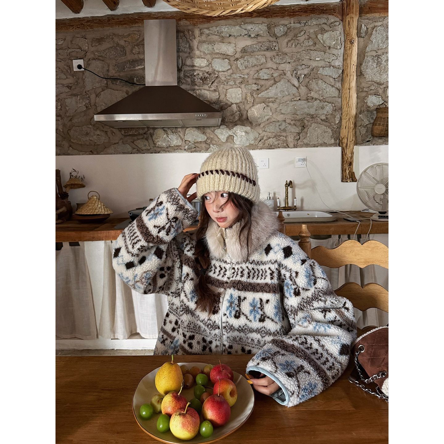 荒荒家费尔岛毛领外套