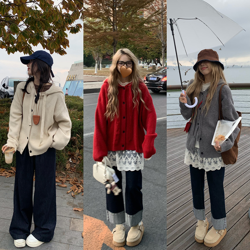 荒荒家连帽黑扣子毛衣外套