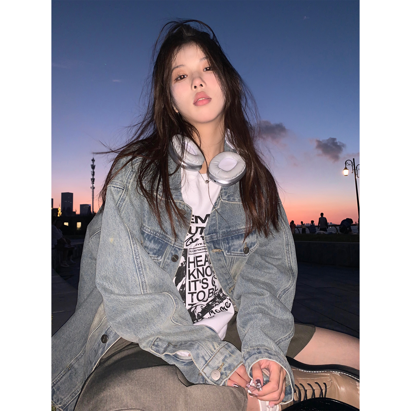 荒荒家水洗撕边牛仔外套女春秋新款美式复古宽松休闲长袖翻领夹克